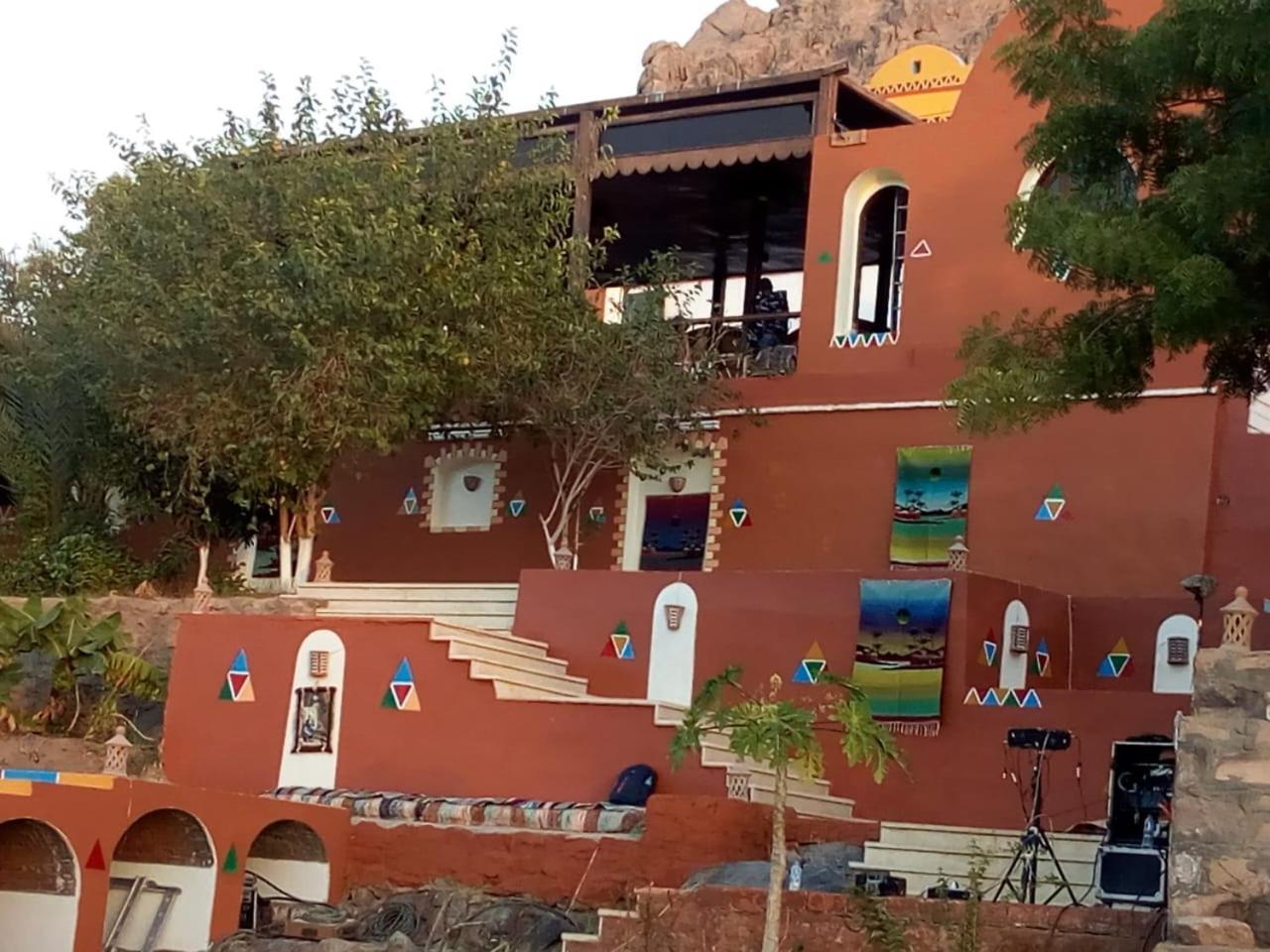 Kato Narty Hotell Aswan Exteriör bild