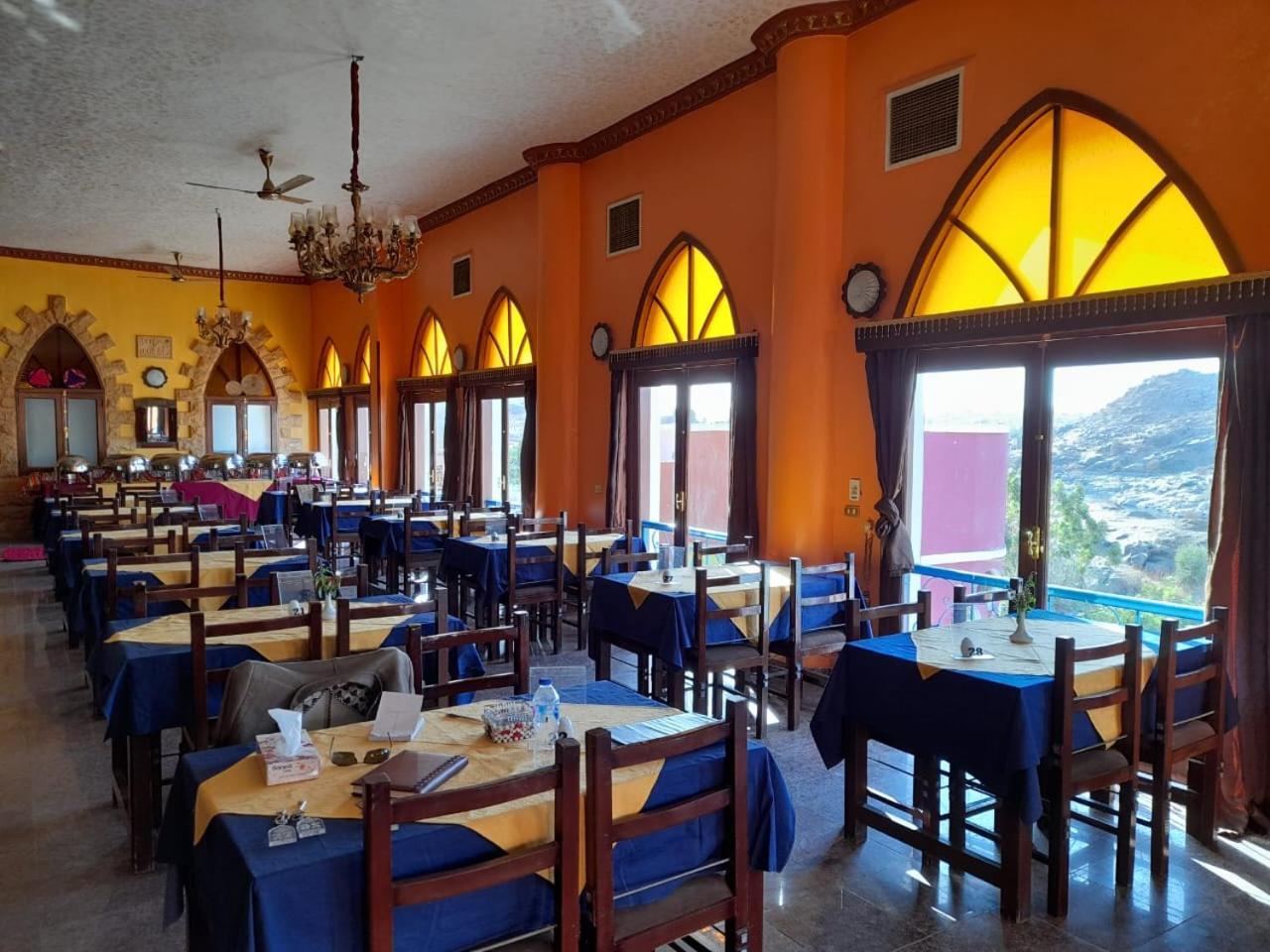 Kato Narty Hotell Aswan Exteriör bild